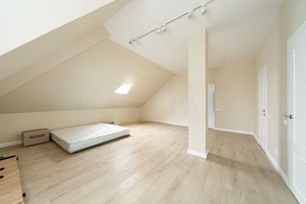 Продаж | Будинок | Козин | Рибальський провулок | 220м2 | 4к.