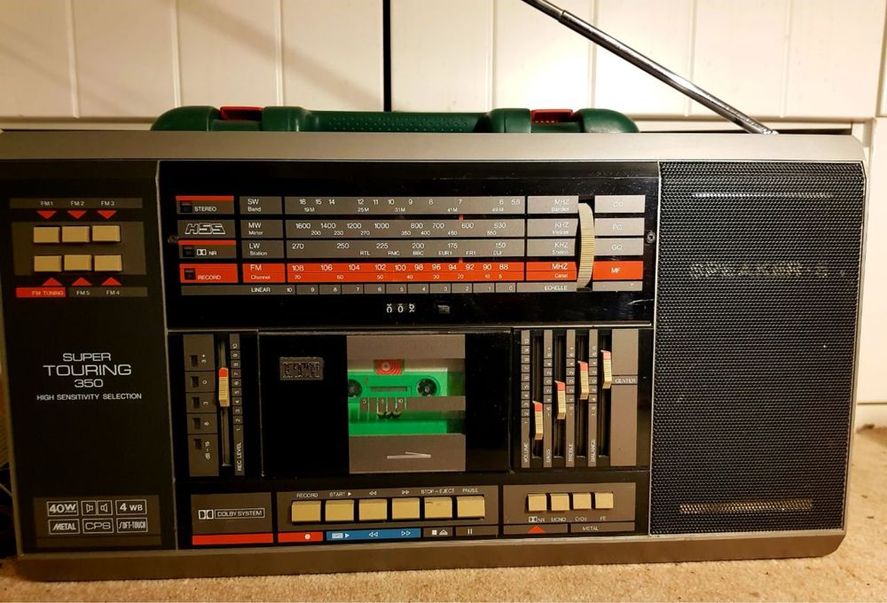 ITT Super Touring 350 — винтажный кассетник