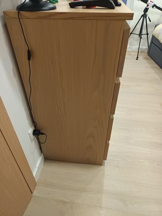 2 cómodas como novas