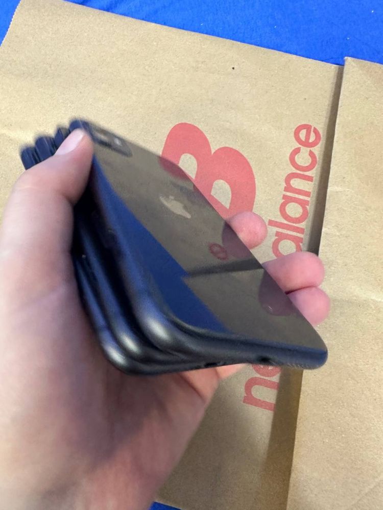 Корпус iphone 11,12 з шлейфами