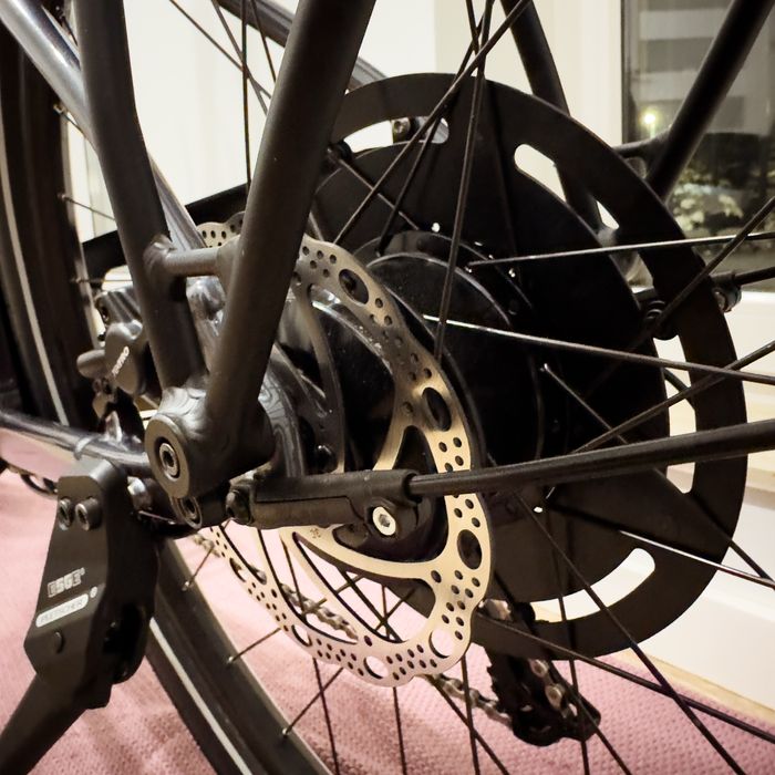 Rower TREK Verve+ 1 LT-M (z torbą na bagażnik)