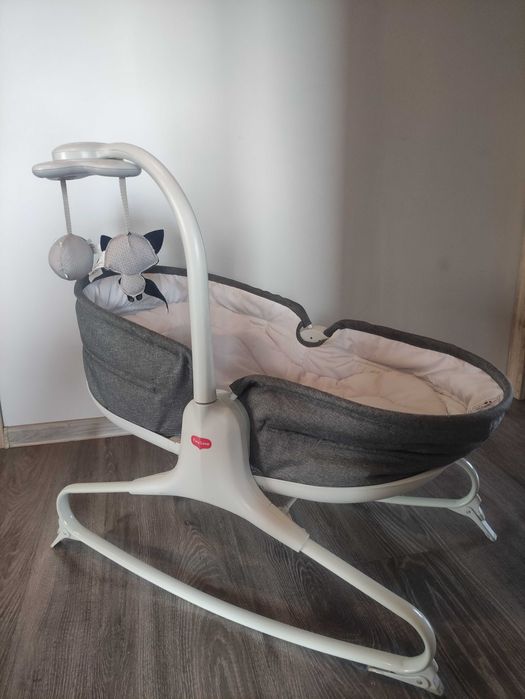 Bujaczek leżaczek, Tiny Love