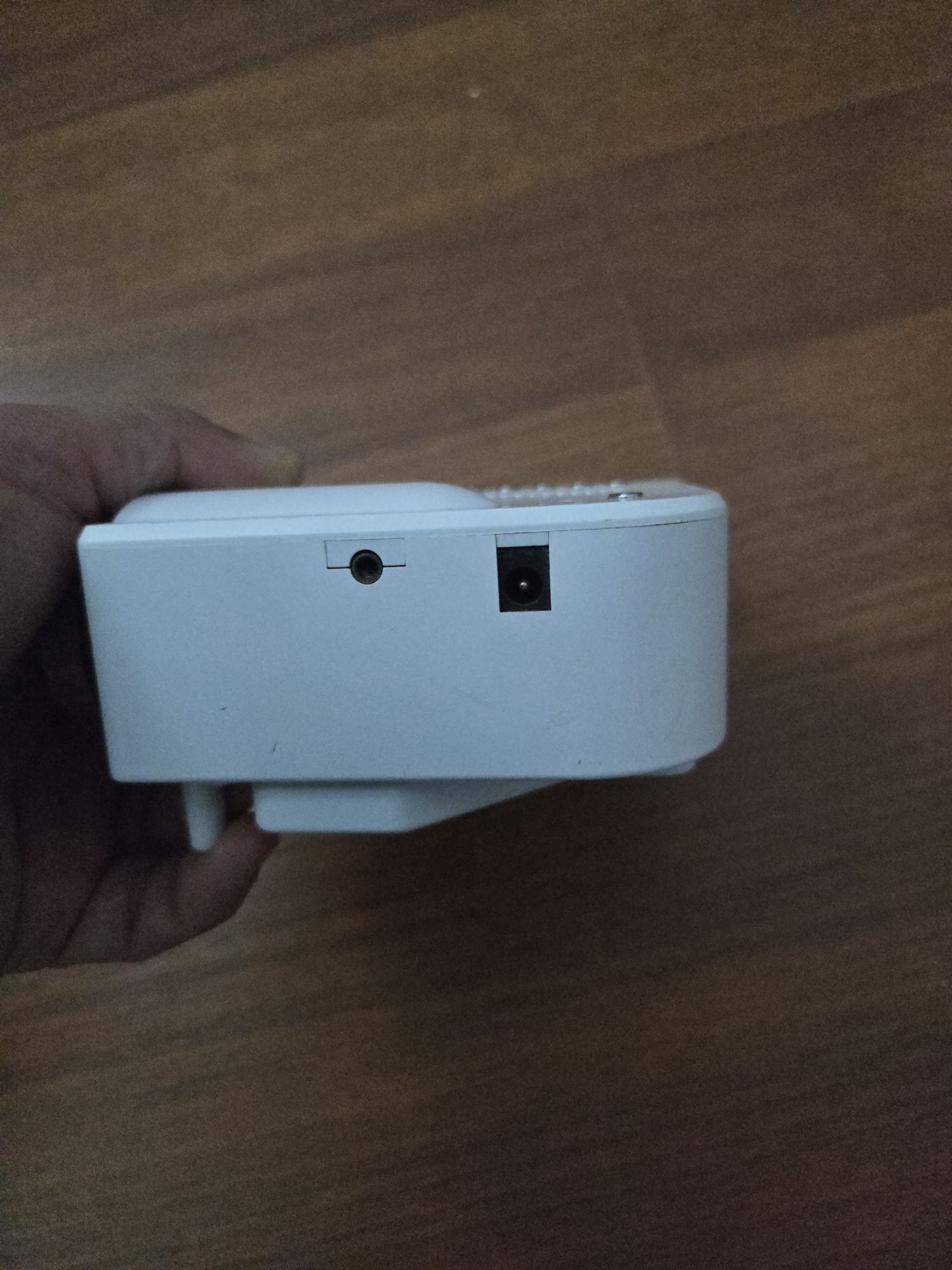 Mini Projector led semi novo