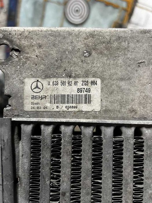 Інтеркулер Mercedes Vito W639 OM646