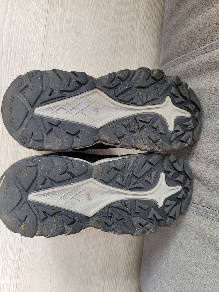 Buty zimowe kozaki chłopięce 33