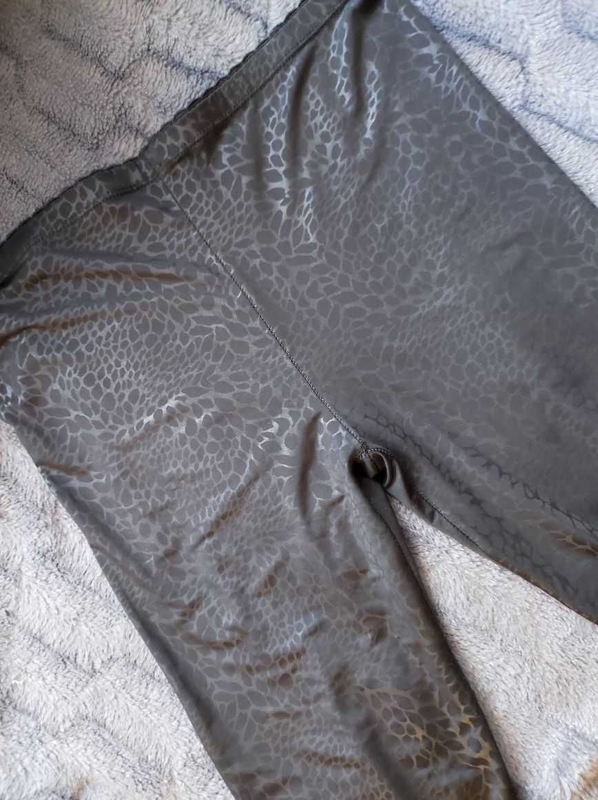 Damskie legginsy woskowane
