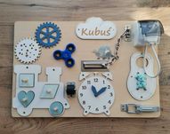 Tablica manipulacyjno edukacyjna sensoryczna dla dzieci drewniana