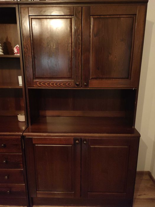 Swarzędzkie meble drewniane zestaw