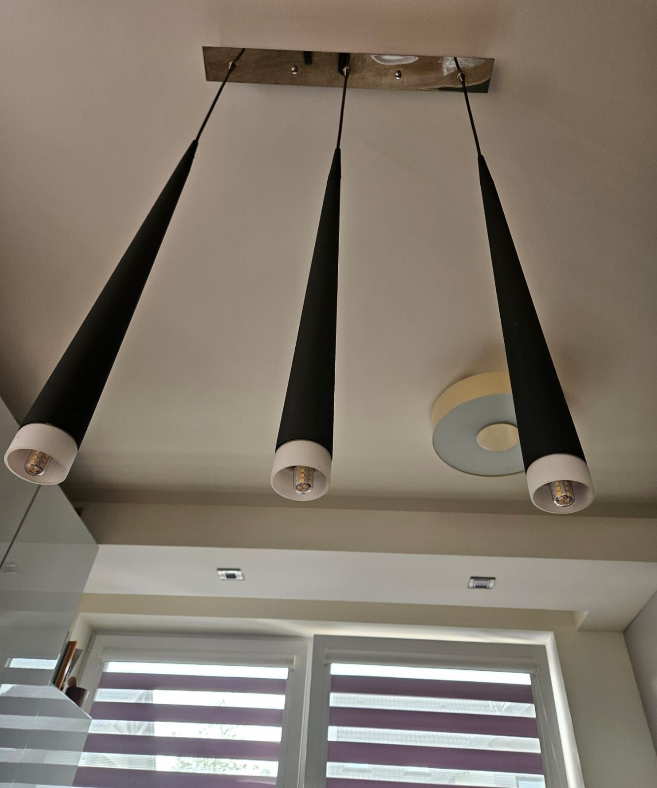 Lampa wisząca nad stół, wyspę, czarna