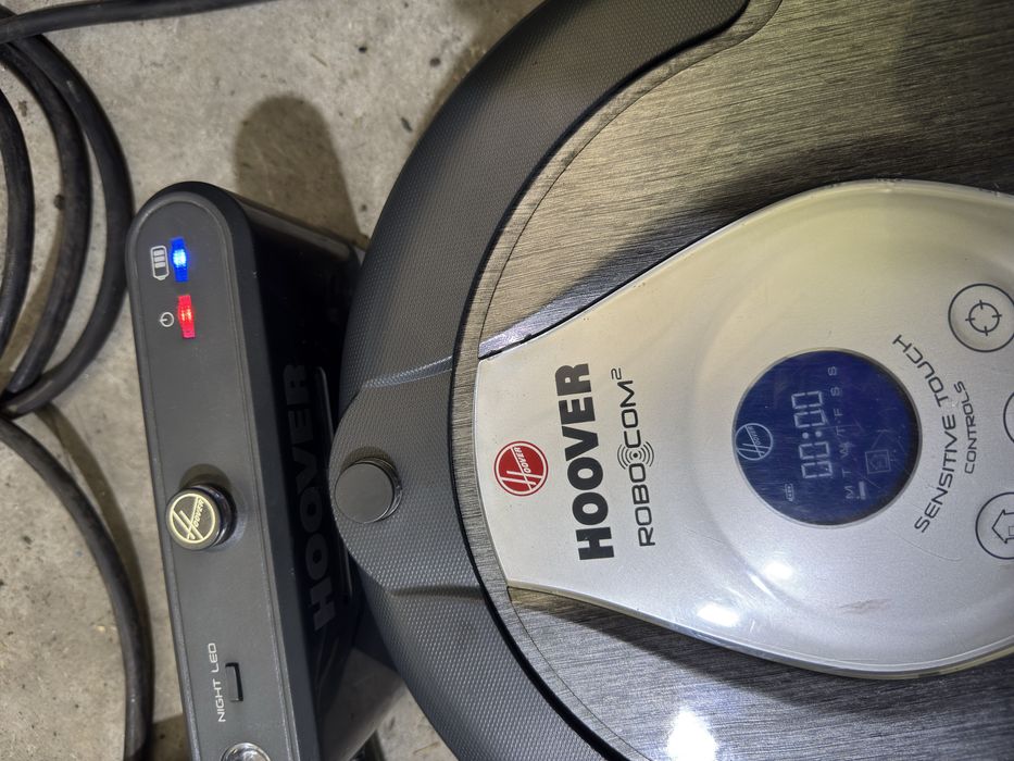 Carregador hoover robot com2