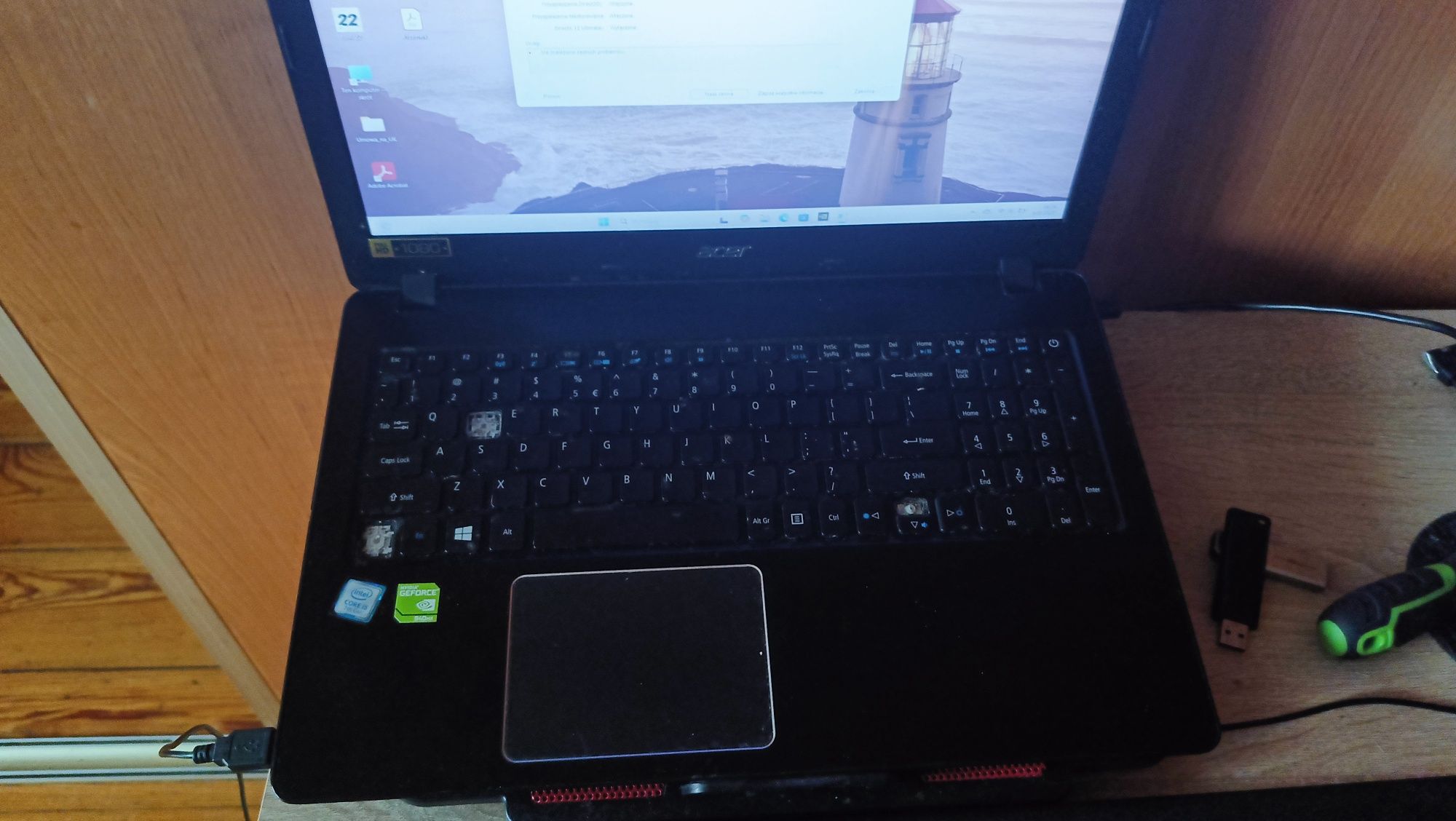 Laptop Acer f5 -5736