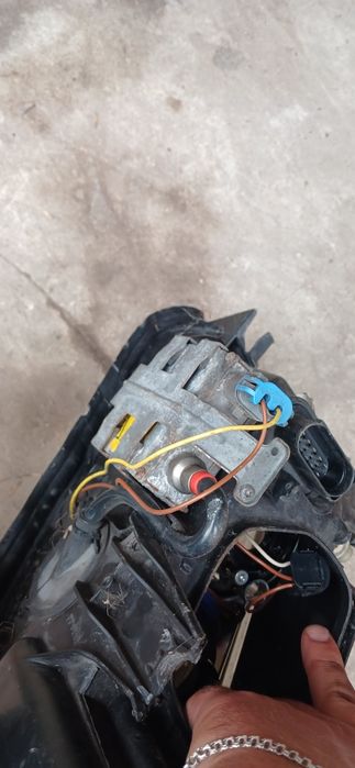 Фари пасат б 5+ потрібний ремон