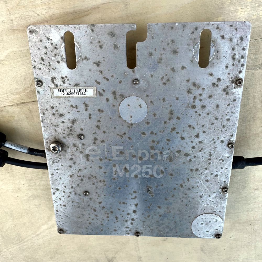 MicroInversor Solar ENPHASE M250 (4)