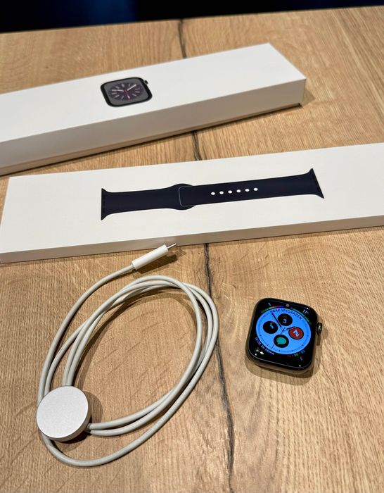 APPLE Watch Series 8 GPS+Cellular Koperta 45 mm ze stali nierdzewnej
