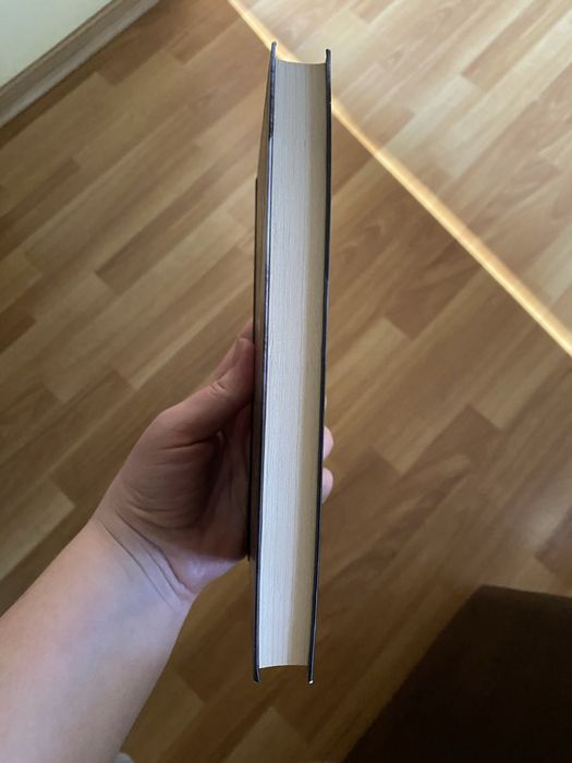 Книга Керолайн Митчел «Свидетельница»