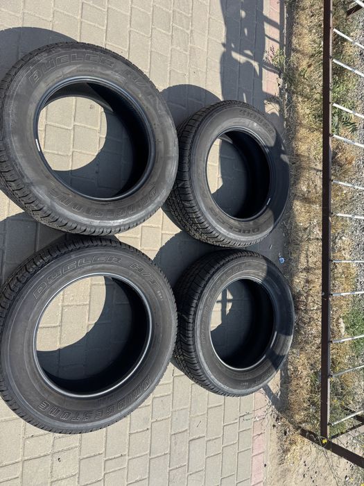 Продам комплект резины