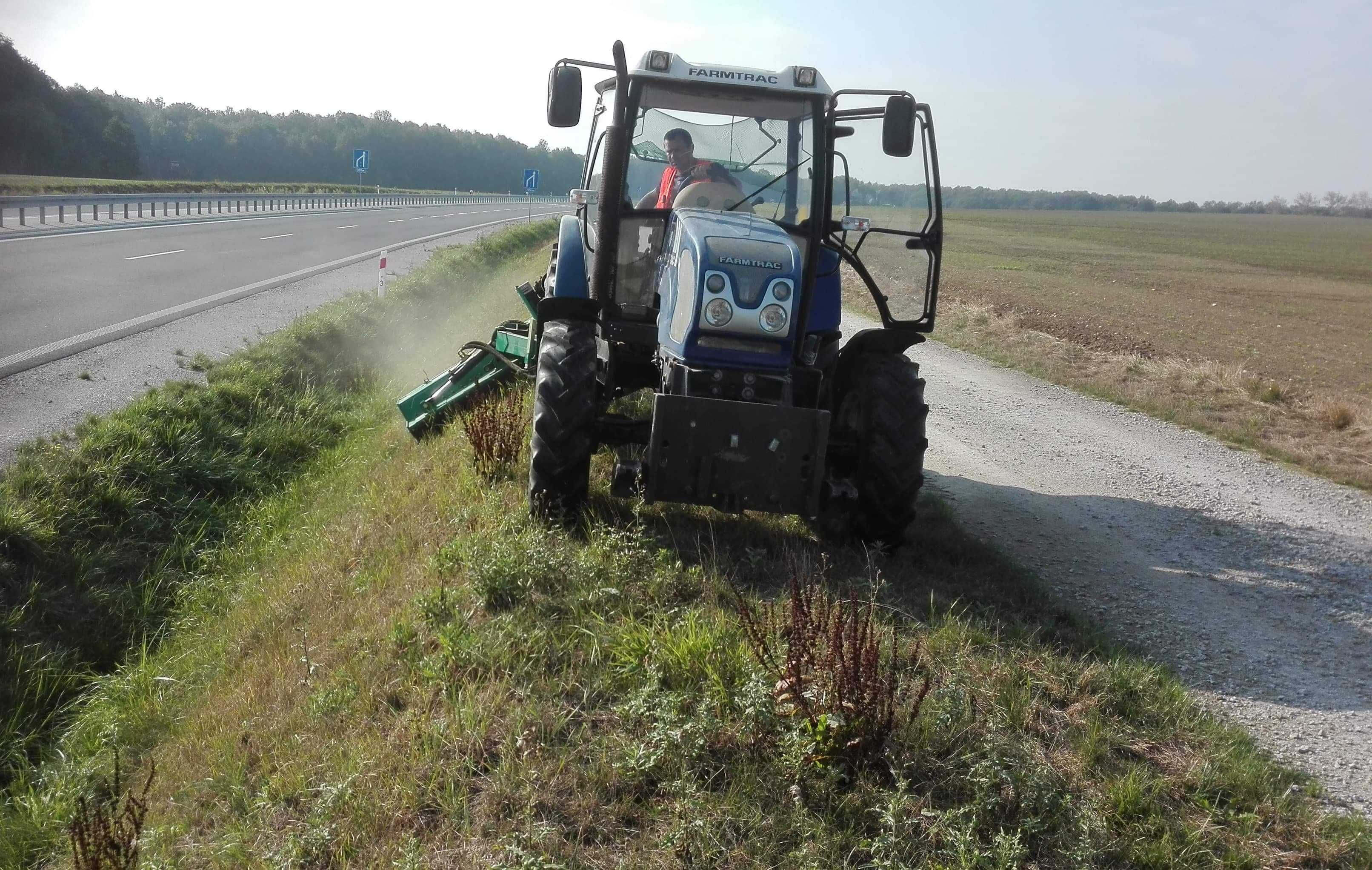 Kosiarka rębak przyczepa beczka traktor maszyn sprzęt usługi wynajmę