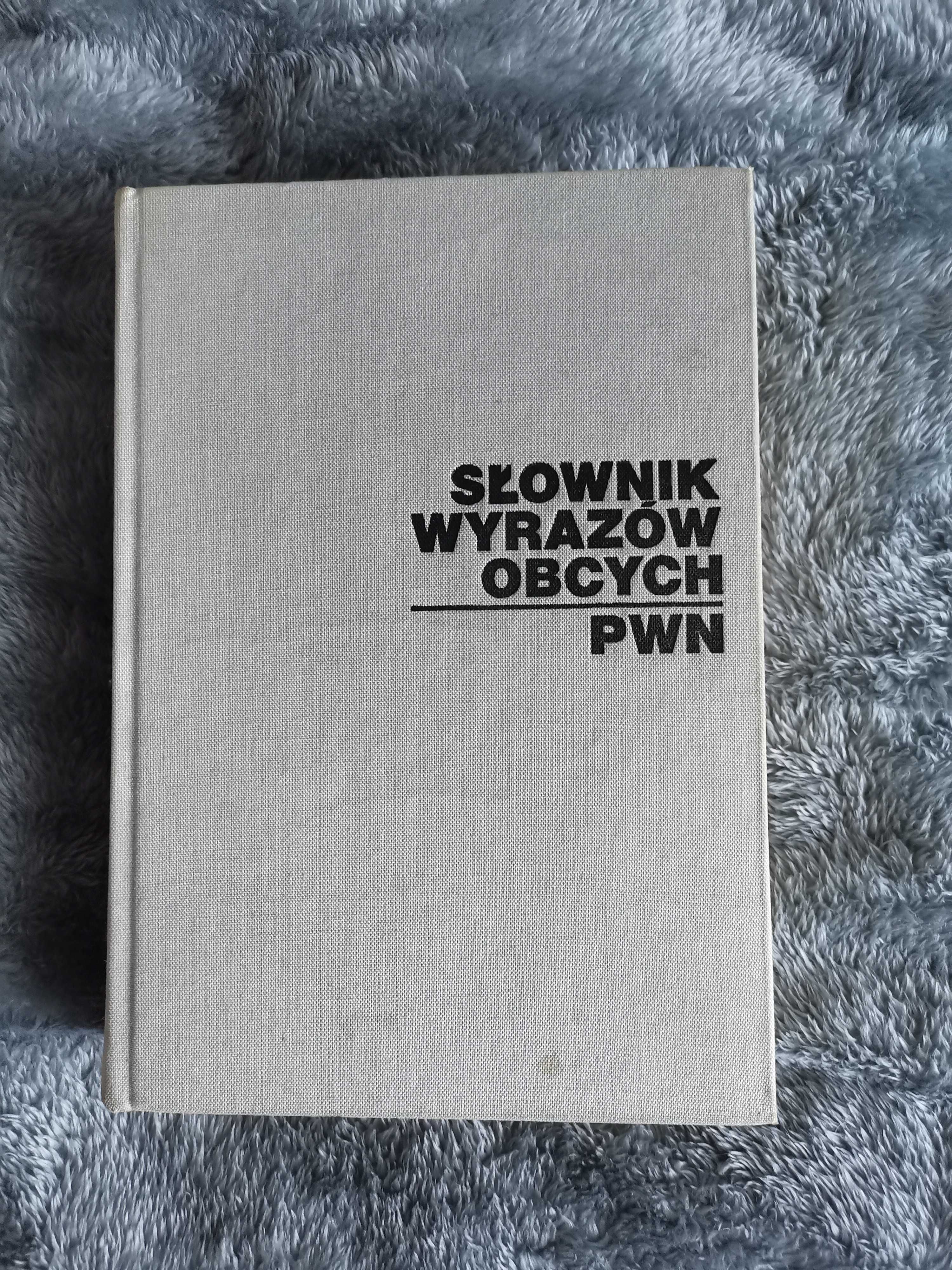 Słownik wyrazów obcych PWN