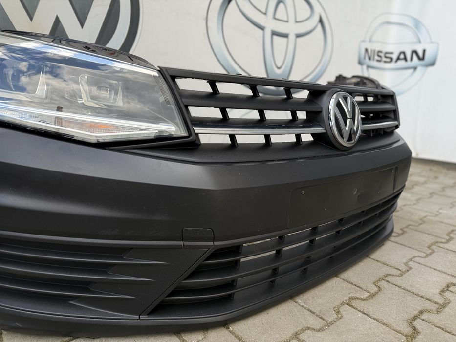 Бампер передній (фара ліхтар )VW Caddy Кадді 2K5 15-20р. шрот