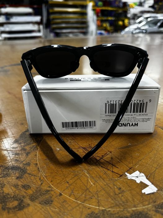 Hyundai true glasses M01