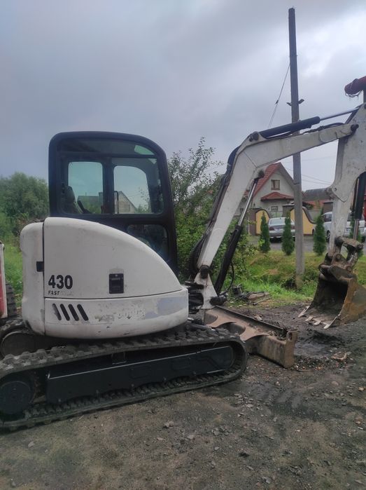 Послуги гусеничного мініекскаватора