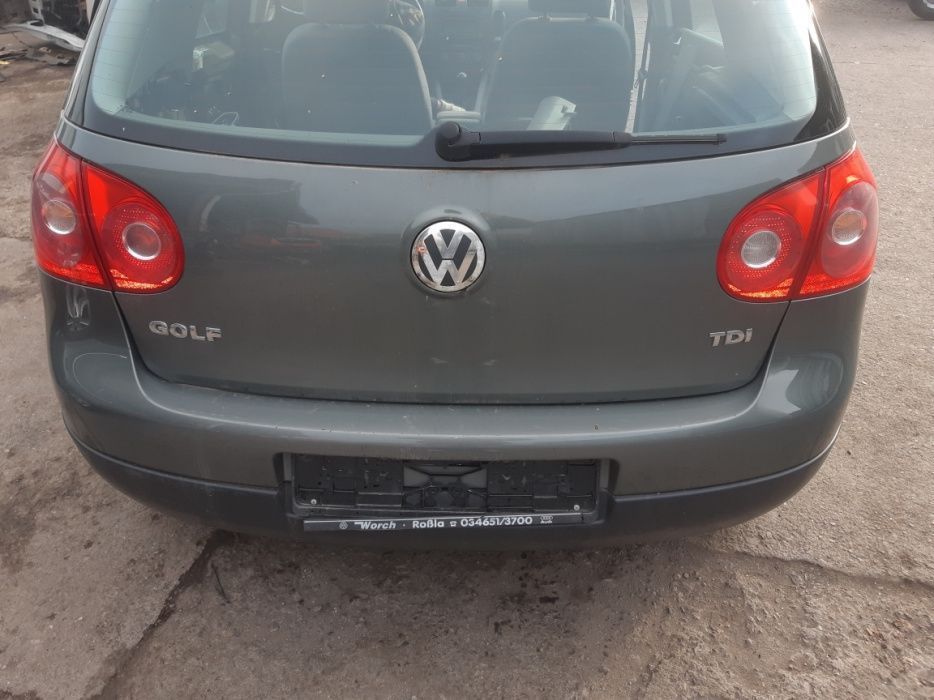 Golf V NR.LAK.LA6Q Części blacharskie mechaniczne silnik skrzynia