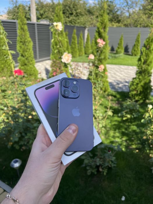 Iphone 14 pro чудовий стан, все працює OLX доставка