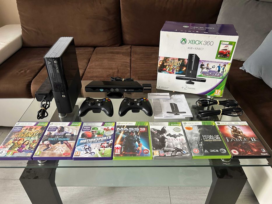 Konsola Microsoft Xbox 360 Slim E 250GB Kinect Pudełko Gry Zestaw !!