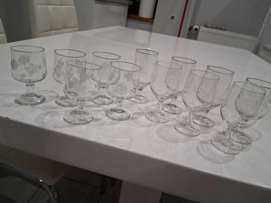 Kieliszki ,kryształy PRL