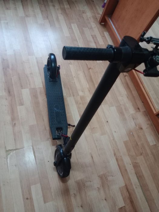 Hulajnoga elektryczna