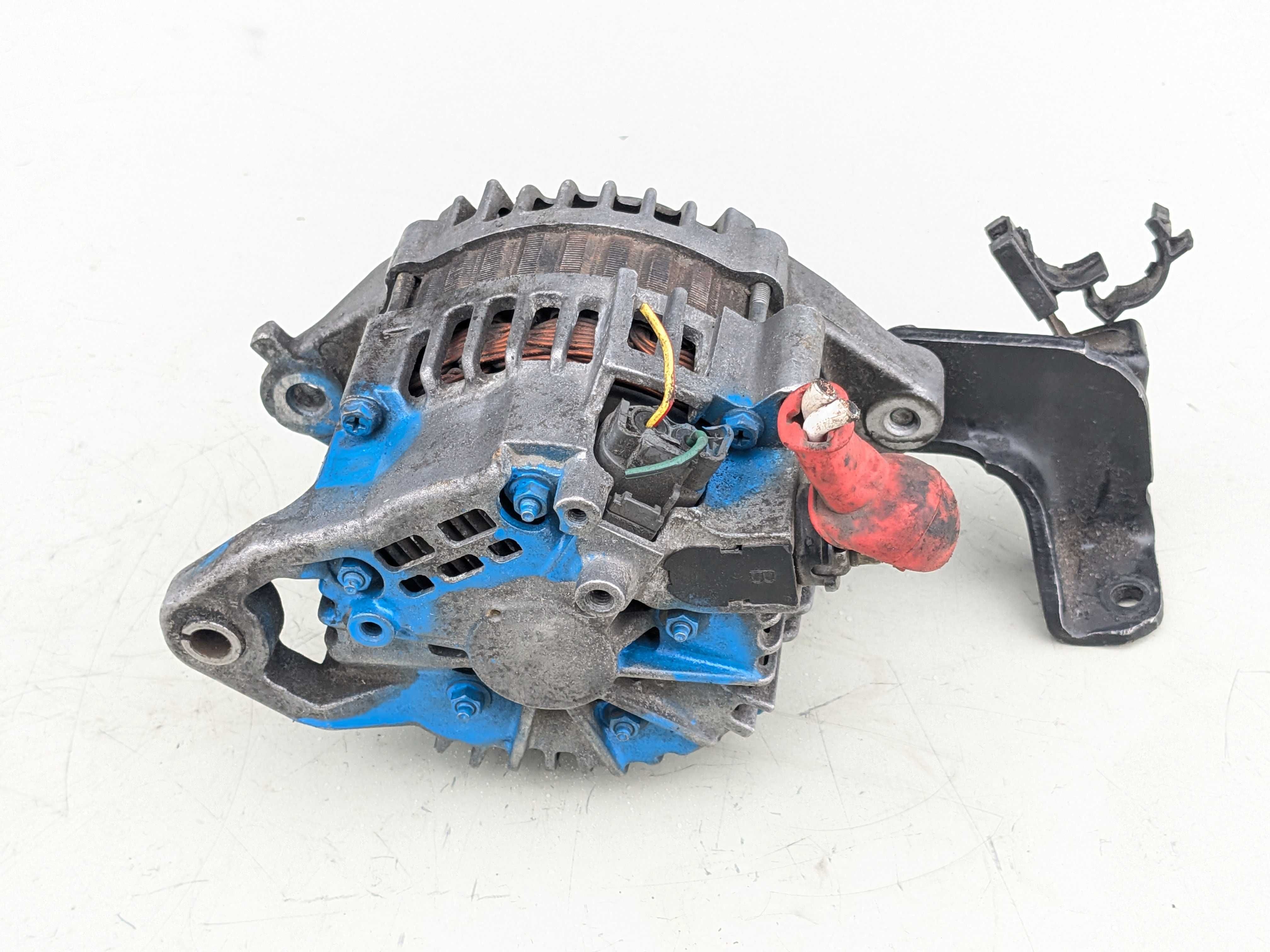 Генератор Nissan Almera N15 N16 Primera P11 P12 Sunny N14/ 1.4 1.6 1.8