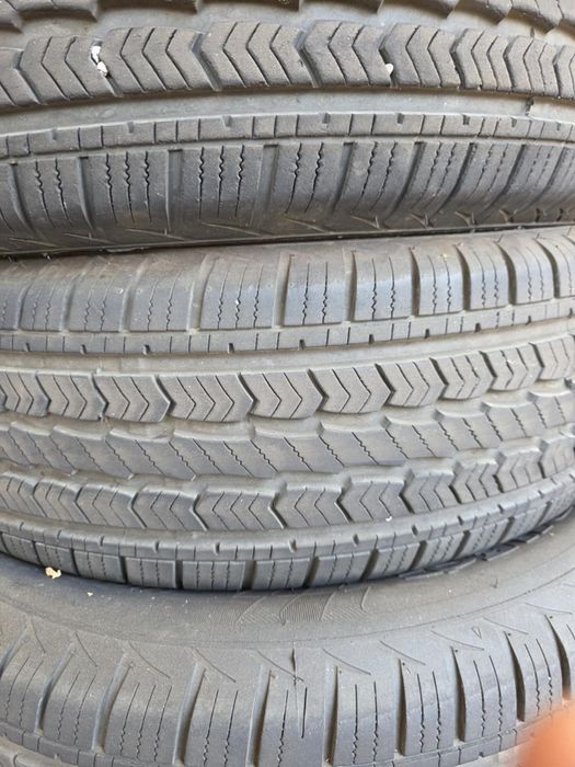 Pneus 245/70r16 como novos