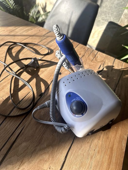 Фрезер для манікюру Strong б/у