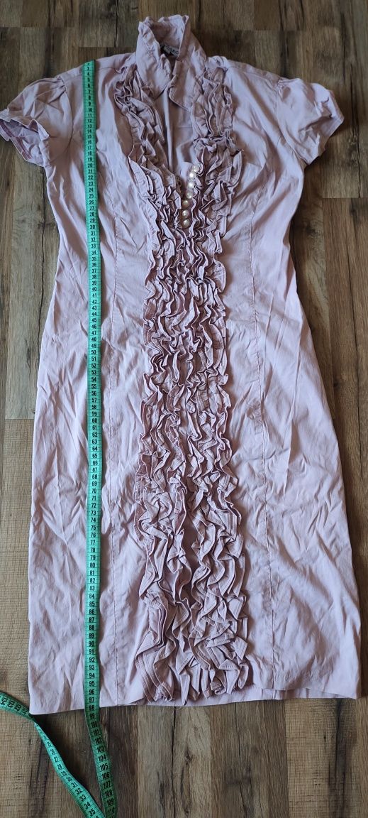 Красивое нарядное женское платье 44 р