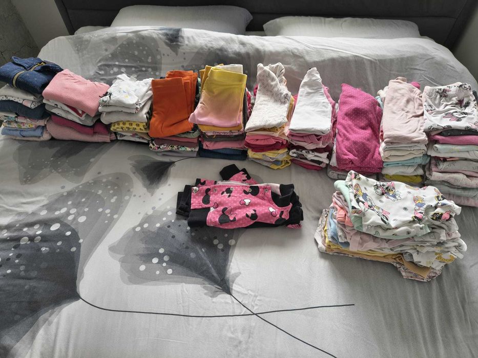 Zestaw ubrań dla dziewczynki - rozmiar 74 - ponad 120 sztuk