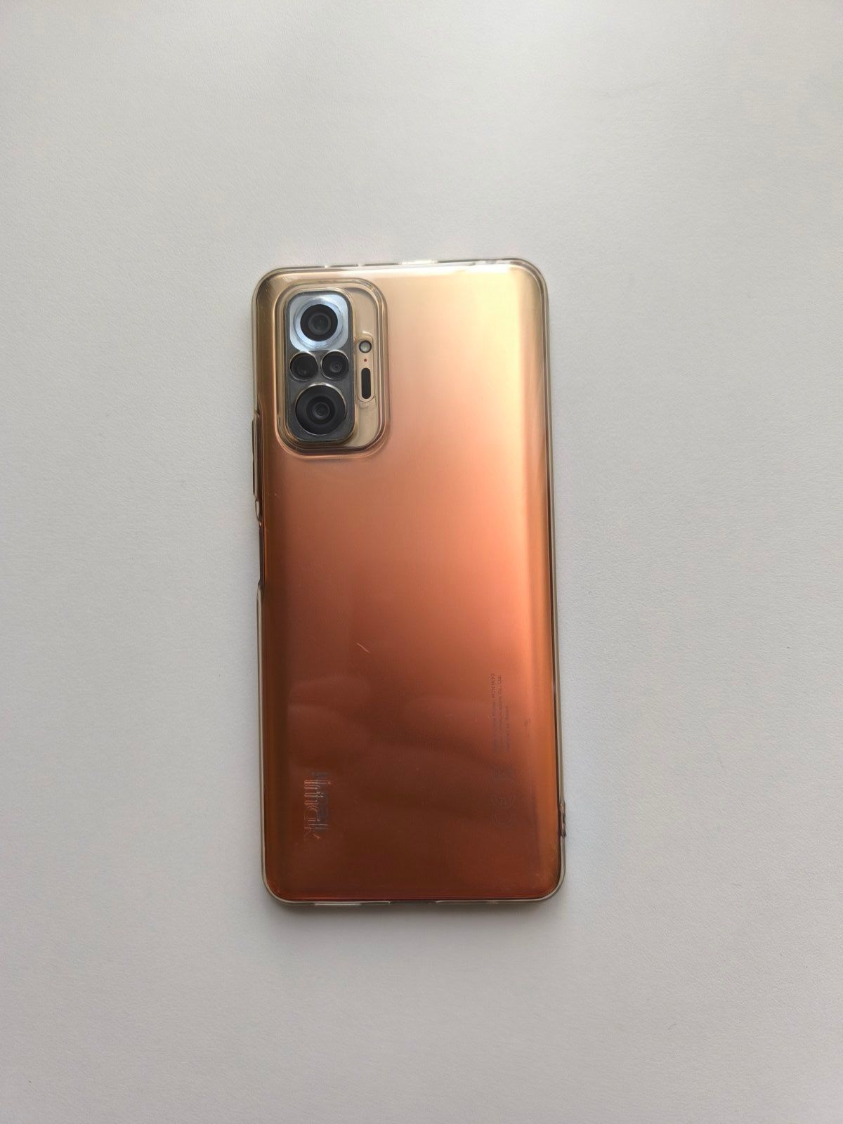 Redmi Note 10 Pro 6/128 gb Gradient Bronze

Состояние: Б/У. Присутству