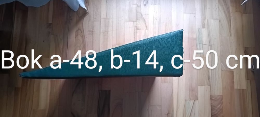 Klin ortopedyczny średnio twardy, stan bdb