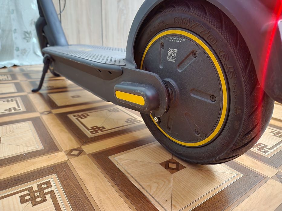 Електросамокат Ninebot Kickscooter g30e ii