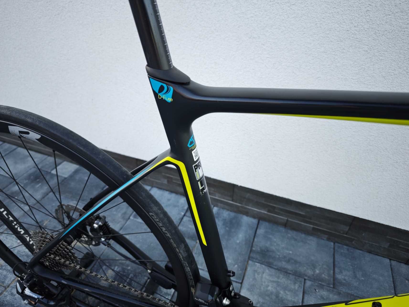 Giant Defy Advanced Pro 0 Shimano Ultegra Di2 Karbon koła "L"