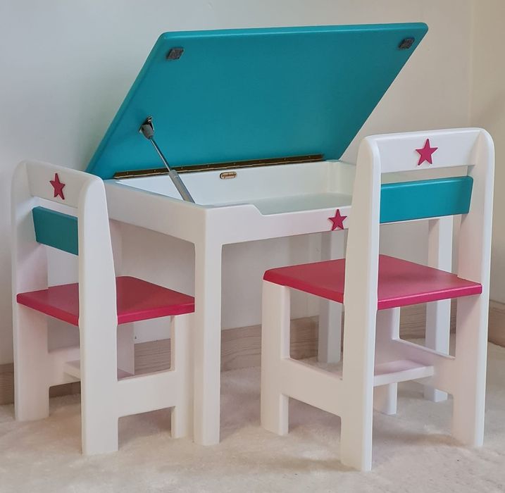 Zestaw stolik krzesełka meble dla dzieci