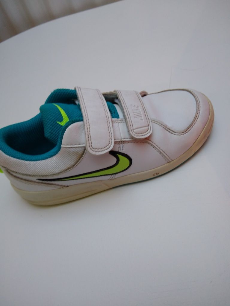 Nike buty dla dziecka rozmiar 33