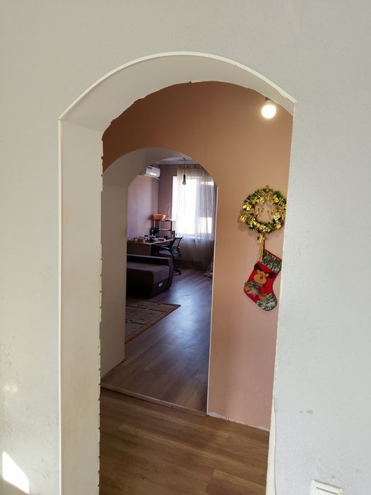 2-кімнатна квартира в центрі!