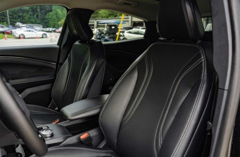 Ford Mustang Mach-E Premium      2022