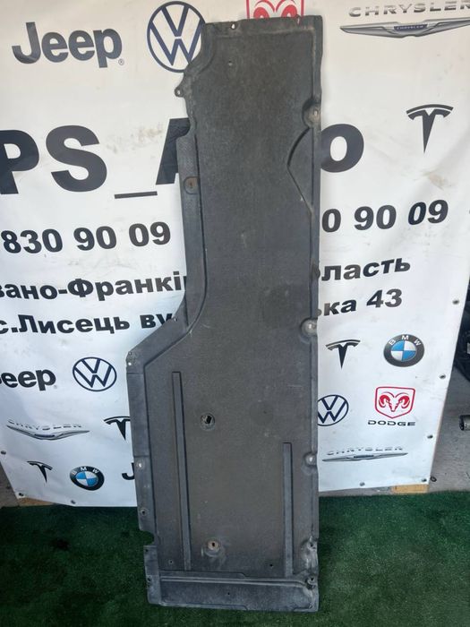 Захист днища BMW 5 e60 e61 535 520 530 питьники пластик