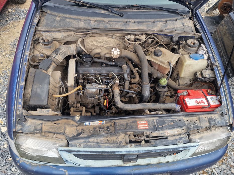 VW Golf 3 Polo Cordoba Ibiza 1.4 1.6 1.9 запчастини  розбірка