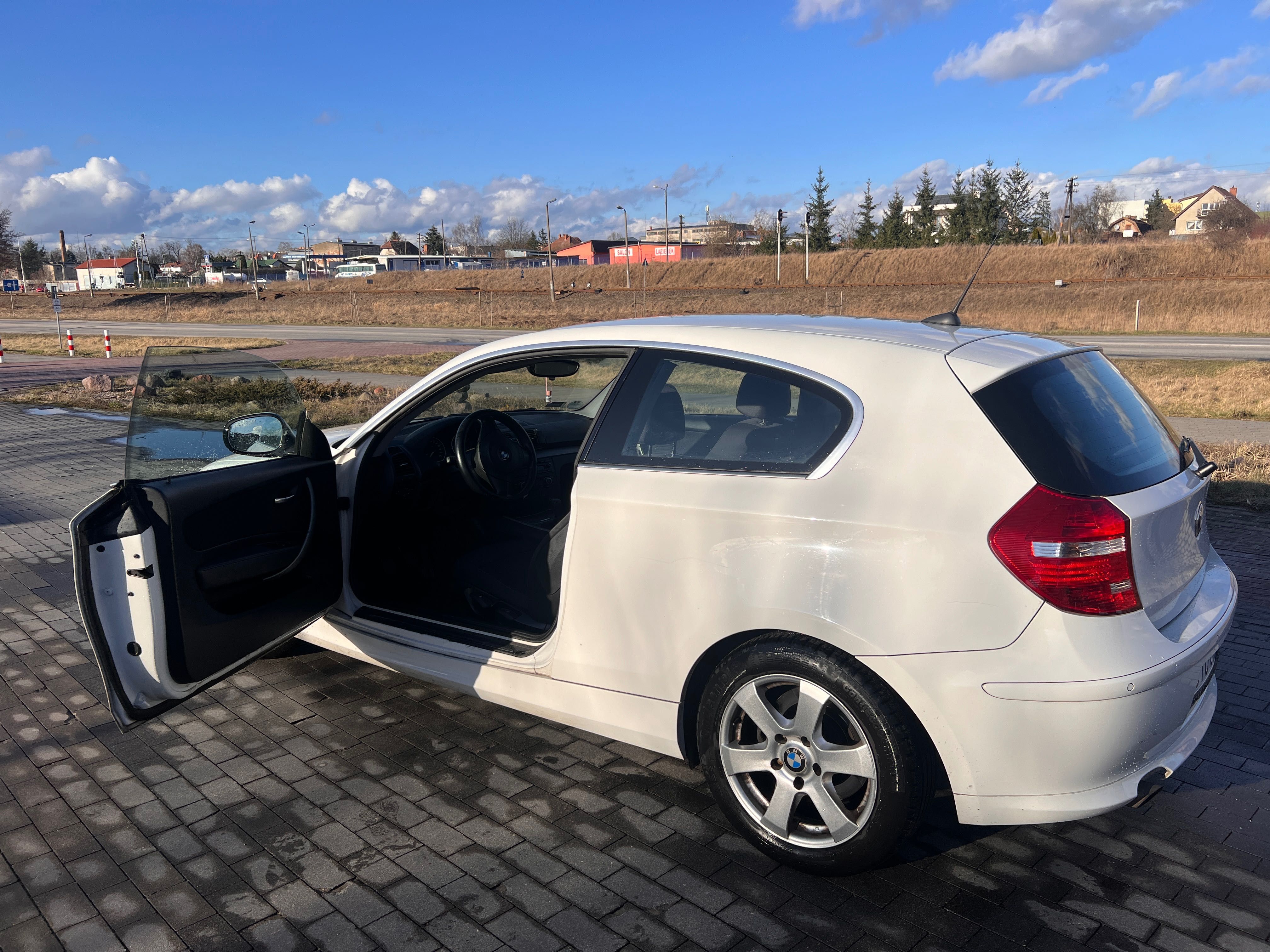 Bmw 118d 2.0 143 KM 2010