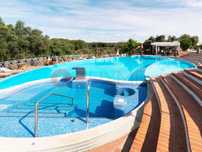 Apartamento T2 à venda em Vilamoura com jardim privado