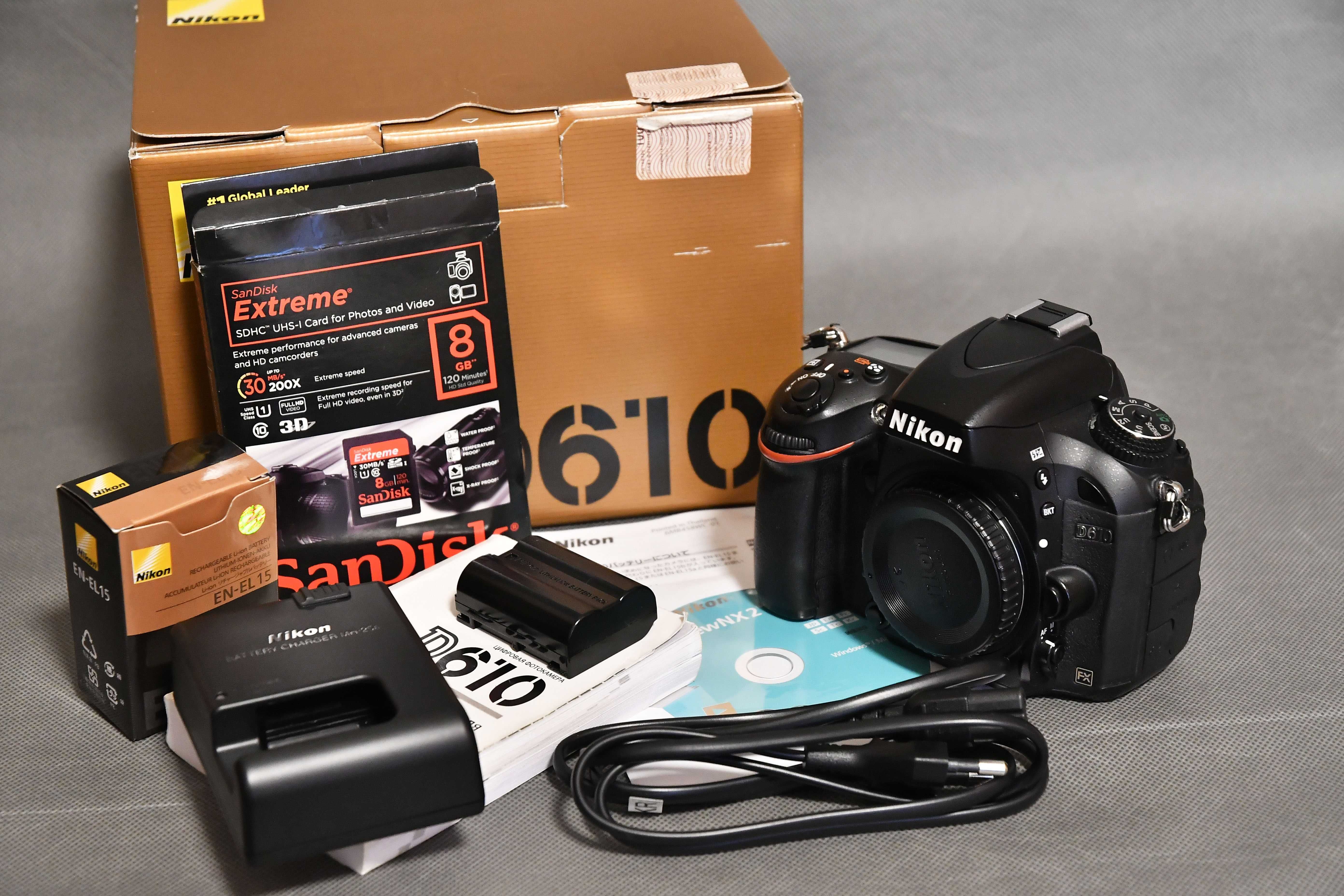 Nikon D 610 повний кадр