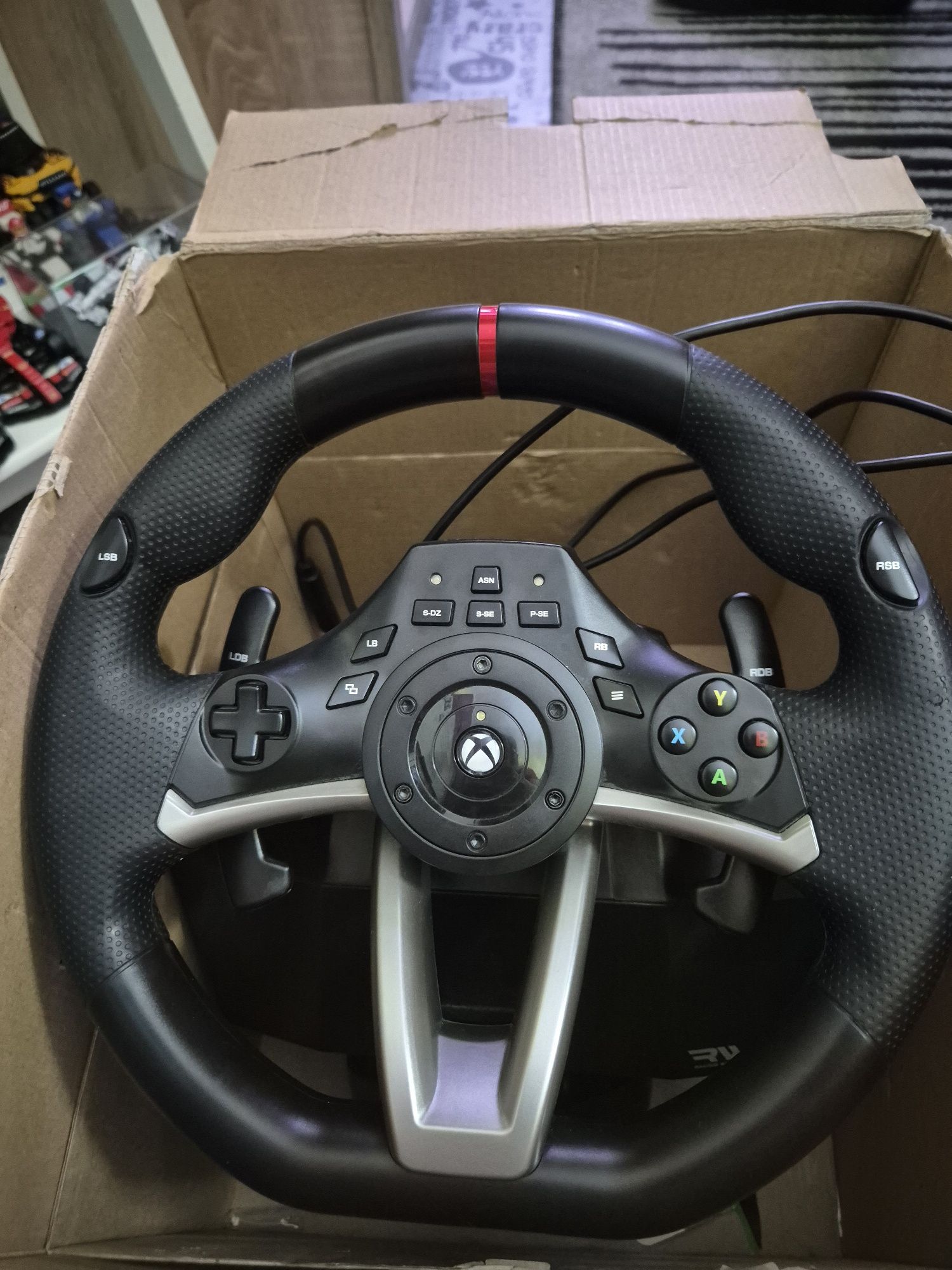 Kierownica Hori na Xbox(one, series), Pc