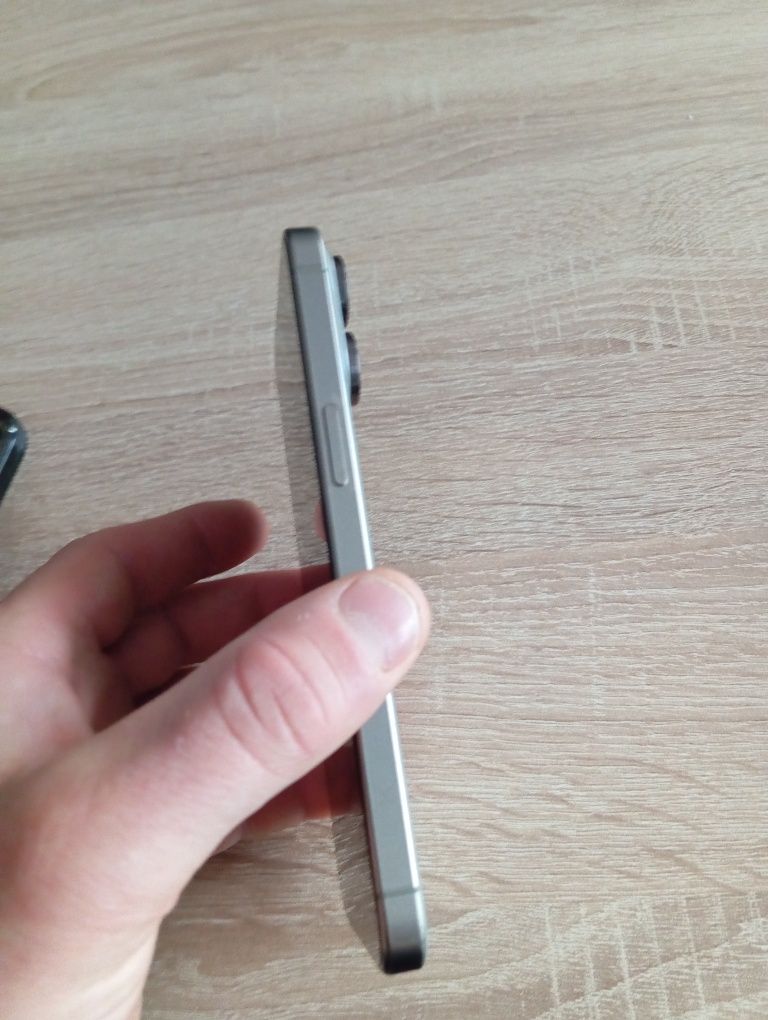 iPhone 15 pro max 256  natural titanium stan idealny